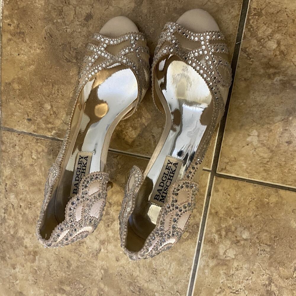 BHLDN Badgley Mischka Marla Peep Heels Embellished Nude Peep toe Pumps Size 6.5 - Picture 4 of 9